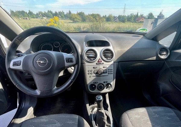 Opel Corsa cena 16800 przebieg: 213000, rok produkcji 2011 z Odolanów małe 56
